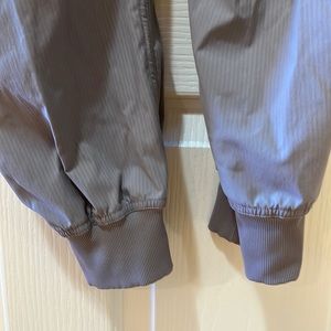 Lululemon Dance Studio Mid-Rise Jogger size 8, full length